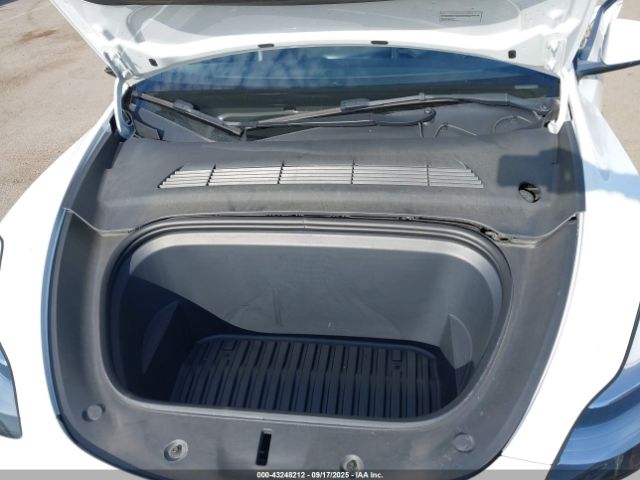 2023 TESLA MODEL Y 7SAYGDEE7PF586382 Photo 9