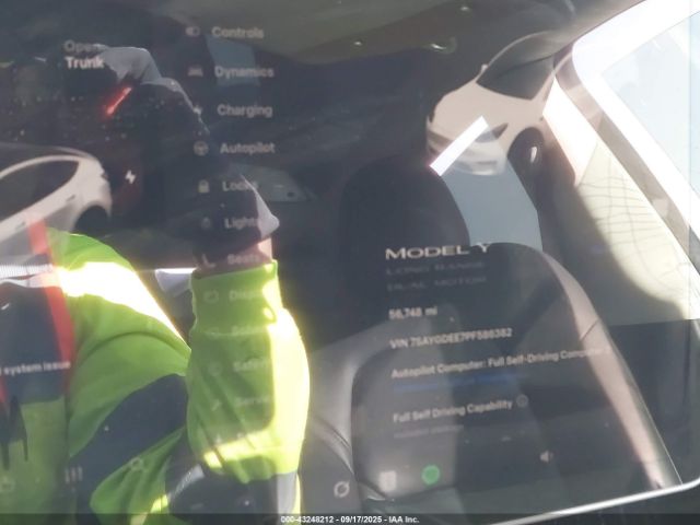 2023 TESLA MODEL Y 7SAYGDEE7PF586382 Photo 6