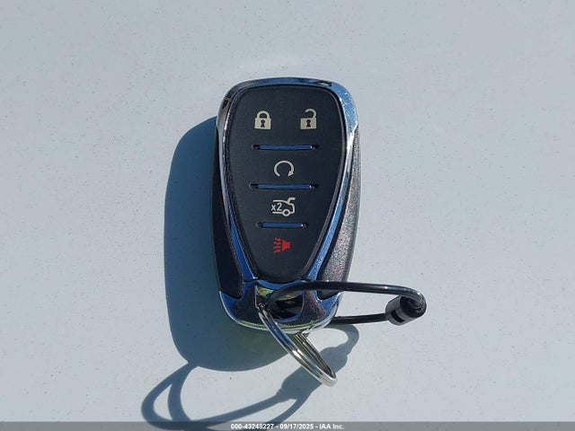 1G1ZD5ST0PF218598 Chevrolet lfv