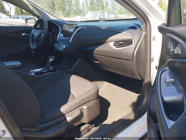 1G1ZD5ST0PF218598 Chevrolet lfv