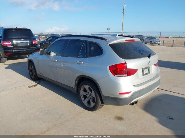 WBAVM1C58FVZ94431 BMW 2015