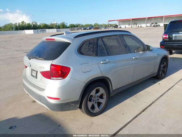 WBAVM1C58FVZ94431 BMW 2015