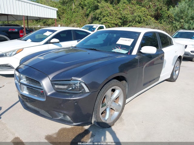 2C3CDXBG6EH268921 Dodge 2014