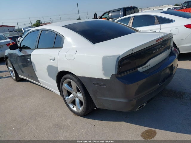 2C3CDXBG6EH268921 Dodge 2014