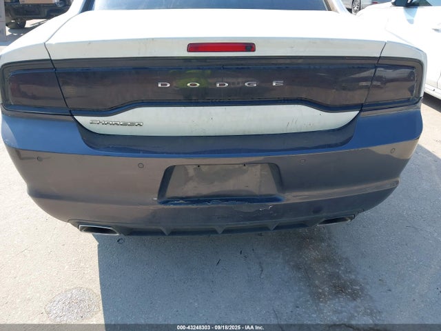 2C3CDXBG6EH268921 Dodge 2014