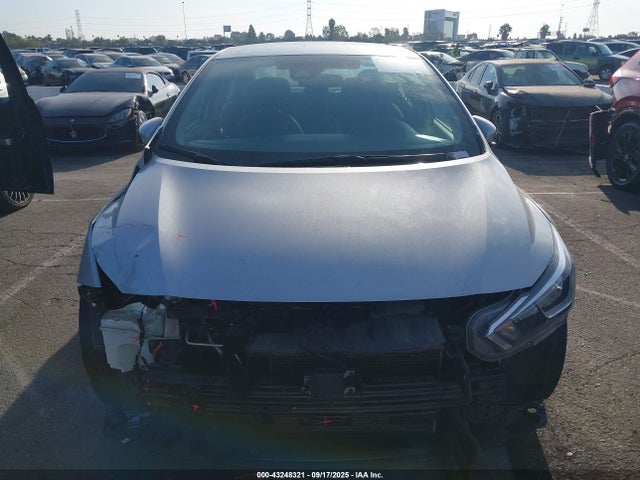 3N1CN8EV2LL870389 Nissan 2020