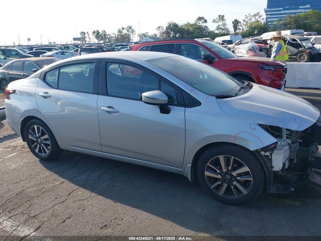 3N1CN8EV2LL870389 Nissan 2020