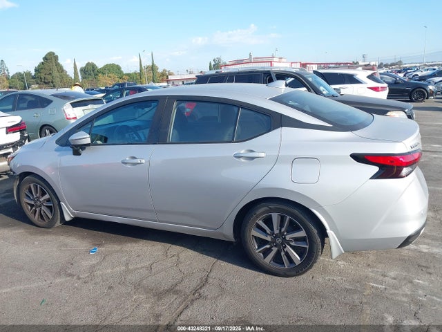 3N1CN8EV2LL870389 Nissan 2020