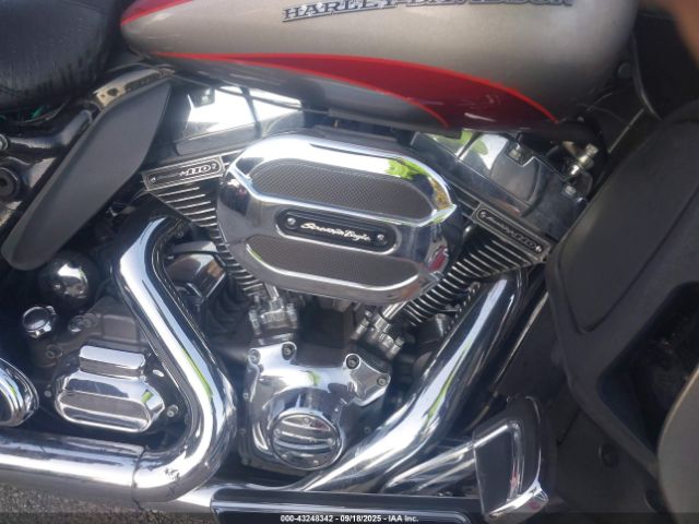 2016 HARLEY-DAVIDSON FLTRUSE 1HD1TAN1XGB956070 Photo 7