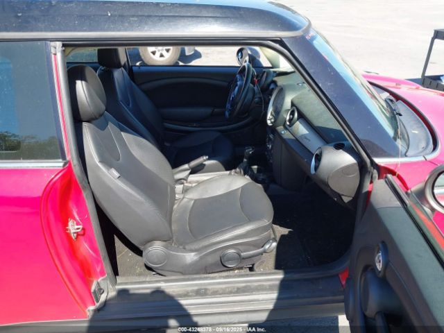 2014 MINI CLUBMAN WMWZF3C54ET492906 Photo 4