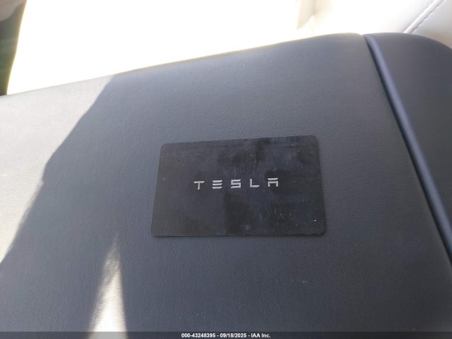 2021 TESLA MODEL Y 5YJYGDEE3MF228334 Photo 10