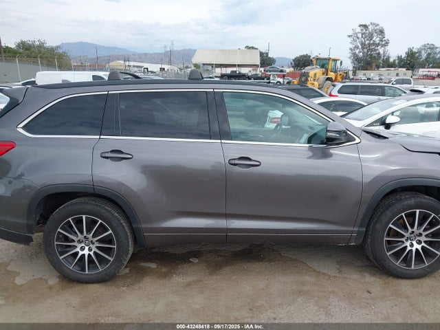 Toyota 2gr-fks 2018 5TDKZRFH1JS538415 Image 14