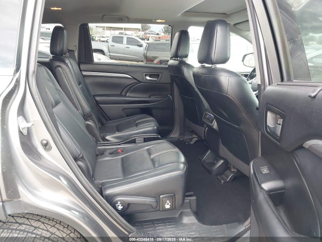 Toyota 2gr-fks 2018 5TDKZRFH1JS538415 Image 8