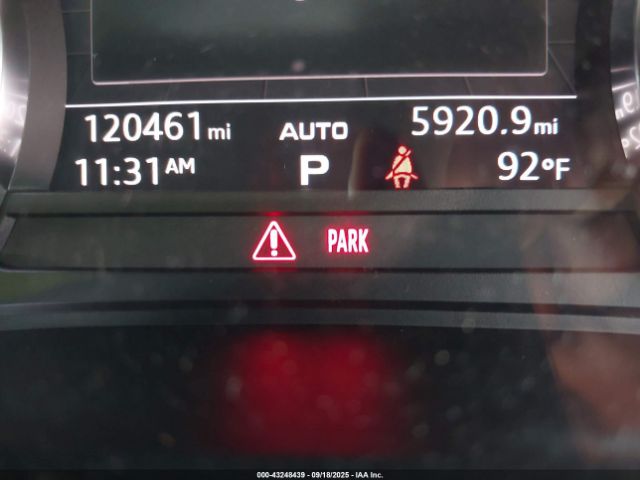 2017 AUDI A4 WAUGNAF41HN006482 Photo 6