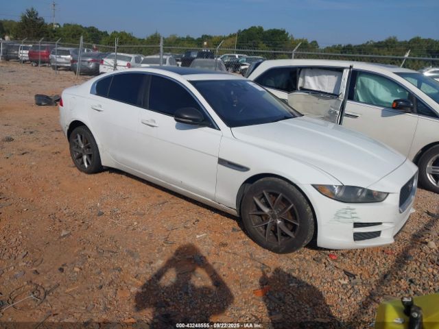 2017 JAGUAR XE SAJAR4BG5HA977296 Photo 0