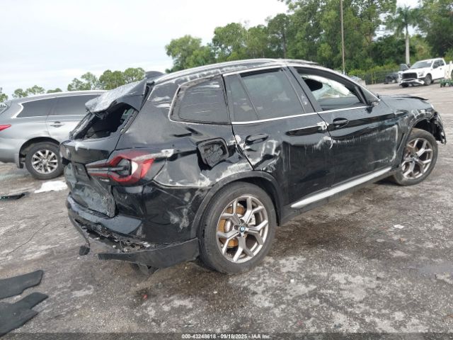 2022 BMW X3 5UX43DP03N9K84635 Photo 3