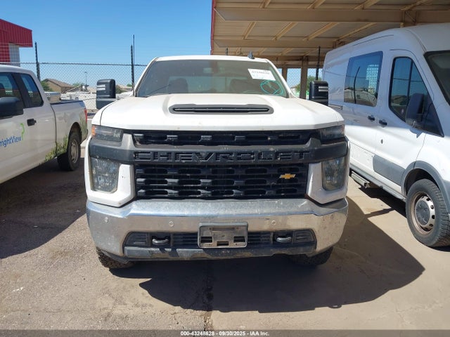 Chevrolet l8t 2023 1GC1YLE74PF165500 Image 11
