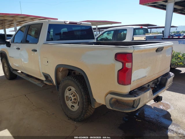 Chevrolet l8t 2023 1GC1YLE74PF165500 Image 3