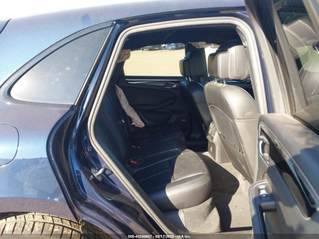 2017 PORSCHE MACAN WP1AB2A58HLB19234 Photo 7