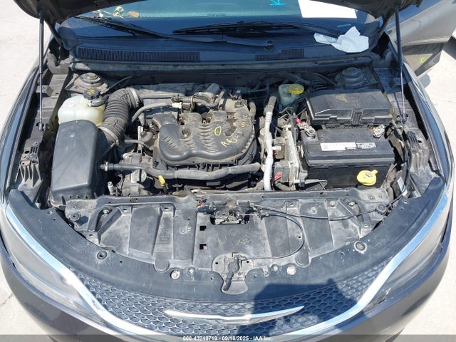 1C3CCCCGXFN509981 Chrysler 2015