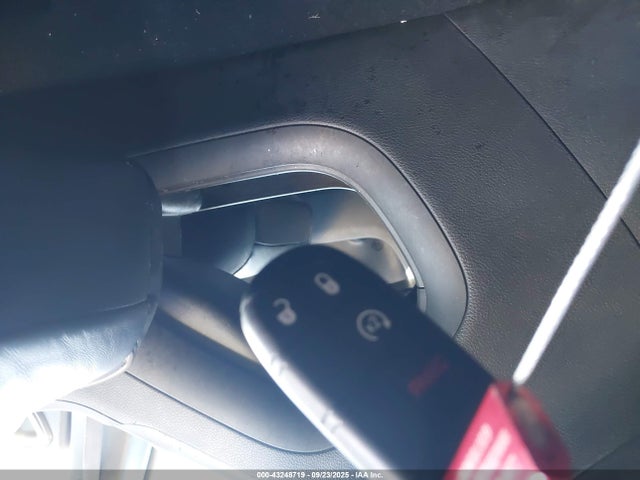 1C3CCCCGXFN509981 Chrysler 2015