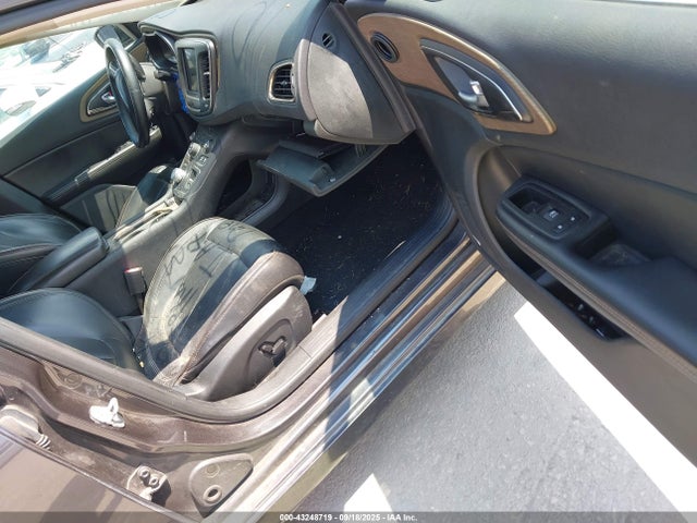 1C3CCCCGXFN509981 Chrysler 2015
