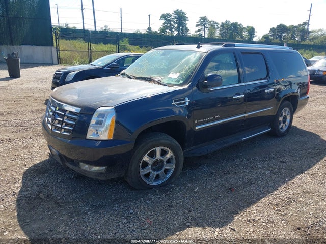 2008 CADILLAC ESCALADE ESV 1GYFK66898R150968 Photo 1
