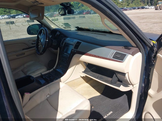 2008 CADILLAC ESCALADE ESV 1GYFK66898R150968 Photo 4