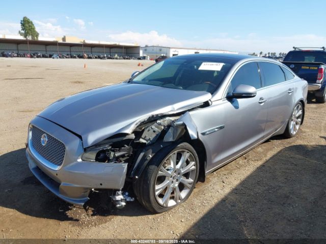 2011 JAGUAR XJ SAJWA2GE3BMV20856 Photo 1