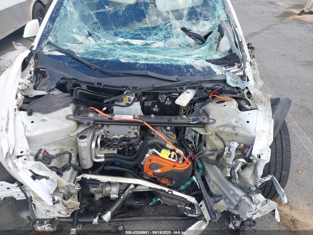 2023 TESLA MODEL 3 5YJ3E1EA9PF464759 Photo 9