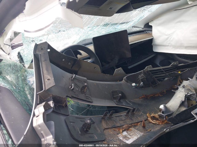 2023 TESLA MODEL 3 5YJ3E1EA9PF464759 Photo 4