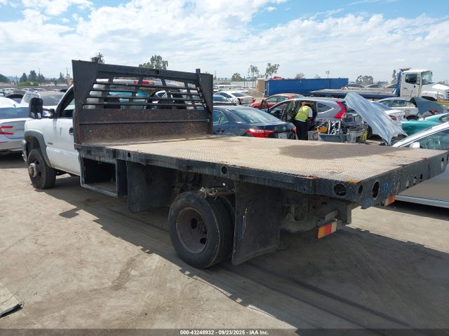 Продаж на аукціоні авто 2005 Chevrolet Silverado 3500 Chassis Work Truck, vin: 1GBJC34U65E244485, номер лоту: 43248932