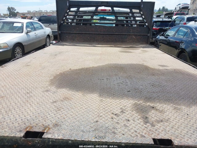 Продаж на аукціоні авто 2005 Chevrolet Silverado 3500 Chassis Work Truck, vin: 1GBJC34U65E244485, номер лоту: 43248932