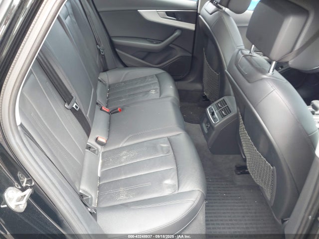 2017 AUDI A4 WAUGMAF42HN043687 Photo 7