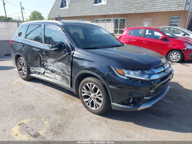2018 MITSUBISHI OUTLANDER JA4AZ3A3XJZ014726 Photo 0