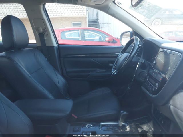 2018 MITSUBISHI OUTLANDER JA4AZ3A3XJZ014726 Photo 4