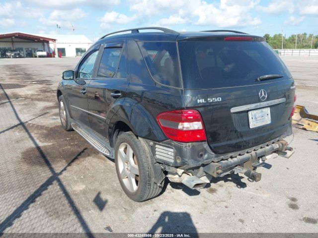 2008 MERCEDES-BENZ ML 550 4JGBB72E08A370838 Photo 2