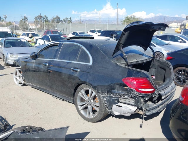 W1KZF8DB9LA812904 Mercedes-Benz m264