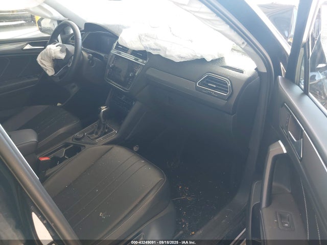 Volkswagen 2022 2022 3VV2B7AX7NM094262 Image 5