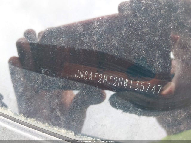 JN8AT2MT2HW135747 Nissan 2017