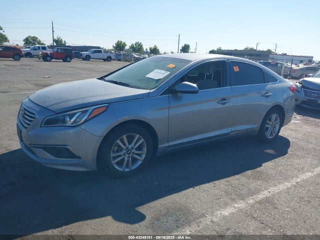 Hyundai Sonata 2017 5NPE24AF9HH595066 Image 2