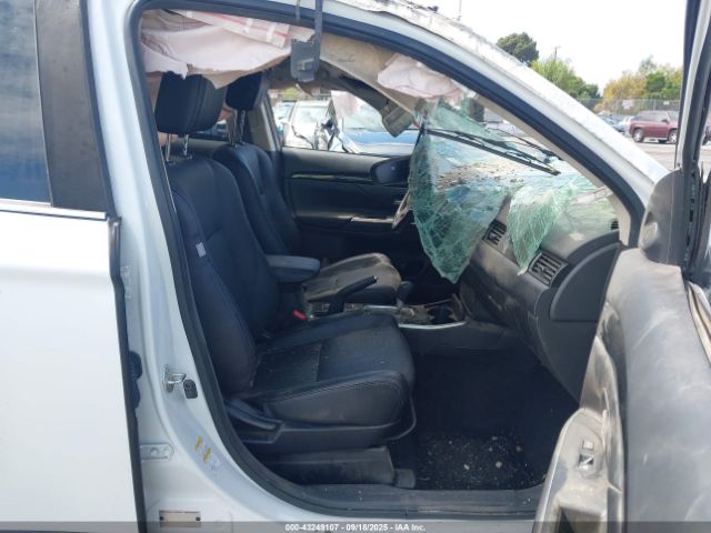 2017 MITSUBISHI OUTLANDER JA4AD3A33HZ059466 Photo 4