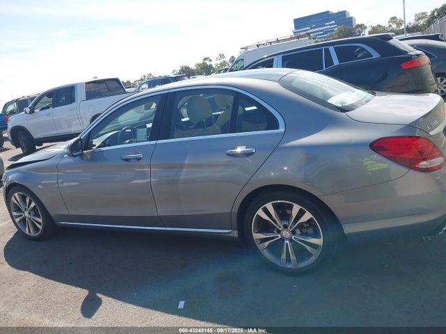 Mercedes-Benz C-Class 2016 55SWF4JB3GU152946 Image 14