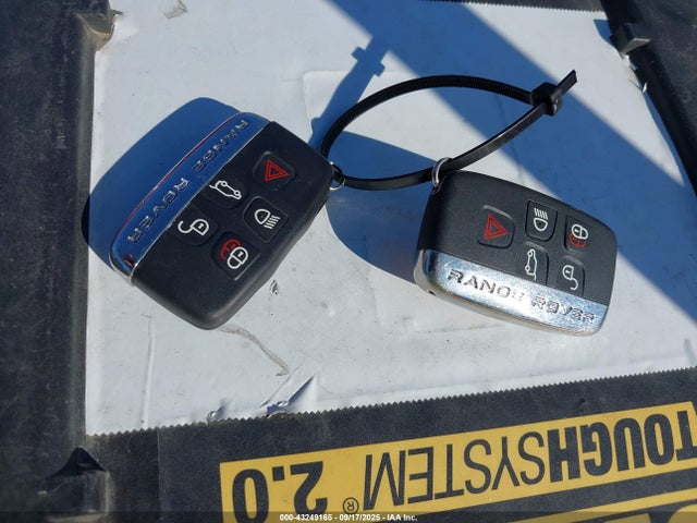 Land Rover aj126 2018 SALYM2RV8JA741504 Image 11