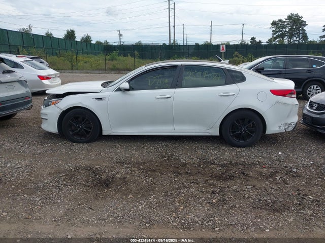 2018 Kia Optima Lx მანქანა იყიდება აუქციონზე, vin: 5XXGT4L3XJG185192, აუქციონის ნომერი: 43249174