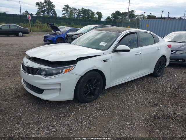 2018 Kia Optima Lx მანქანა იყიდება აუქციონზე, vin: 5XXGT4L3XJG185192, აუქციონის ნომერი: 43249174