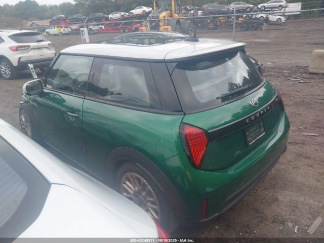 2025 MINI HARDTOP WMW23GD05S2W60543 Photo 2