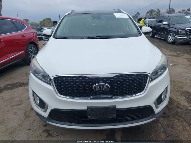 5XYPH4A55HG317349 KIA 2017