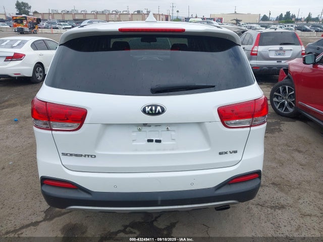 5XYPH4A55HG317349 KIA 2017