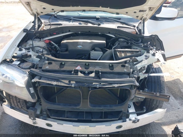 BMW X3 2014 5UXWX9C58E0D42399 Image 10